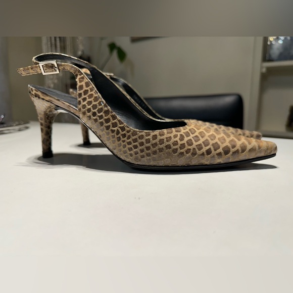Stuart Weitzman Genuine Python Heels, Size US 7M - Picture 1 of 9
